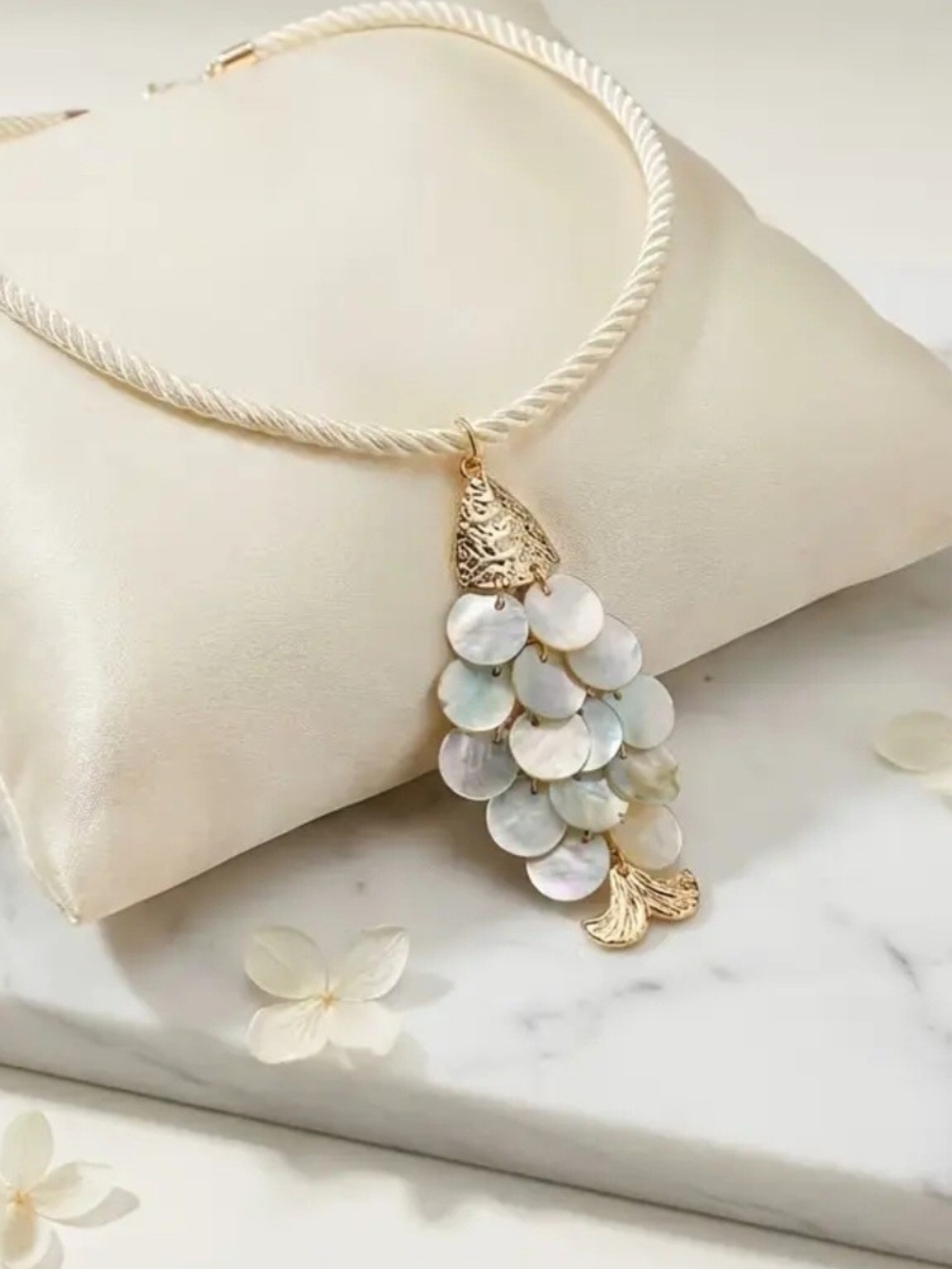 Trendy boutique Cream and Gold Mother-of-Pearl Cluster Necklace